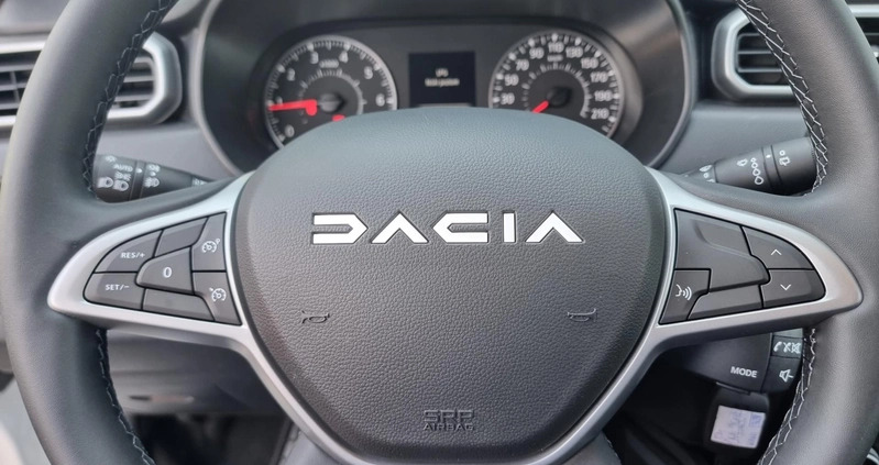 Dacia Duster cena 85800 przebieg: 5, rok produkcji 2024 z Olszyna małe 172